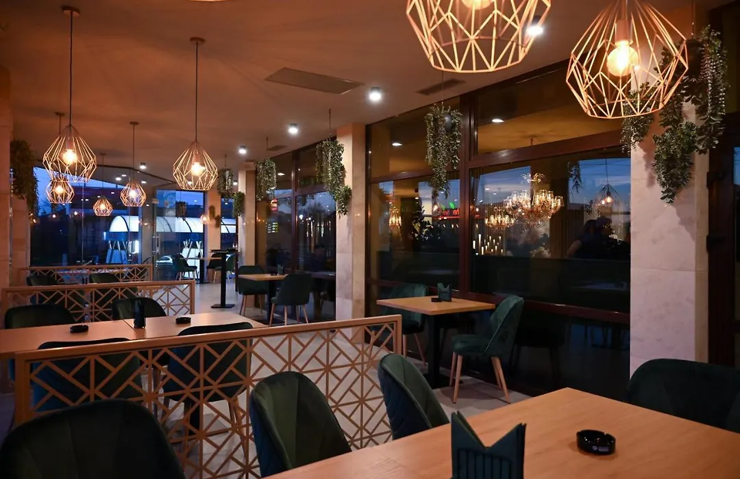 Hotel Xemar-1