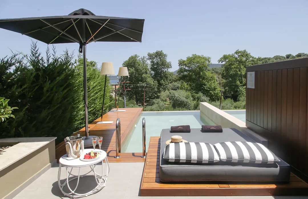 Avaton Luxury Beach Resort - Relais & Chateaux-1