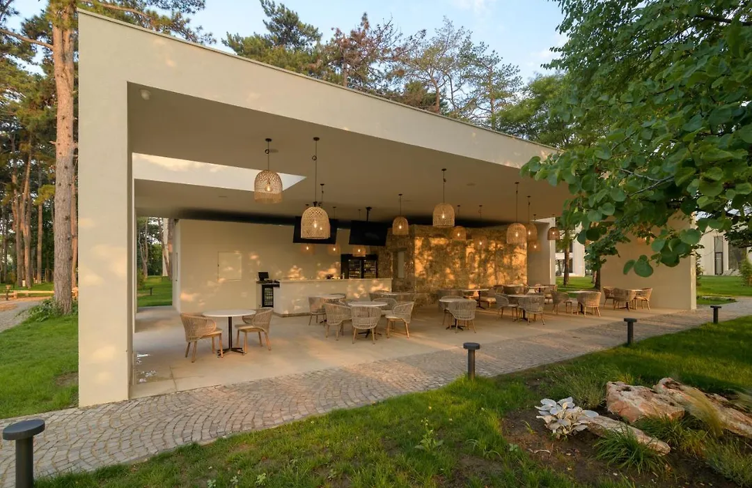 Ensana Aquahouse-1