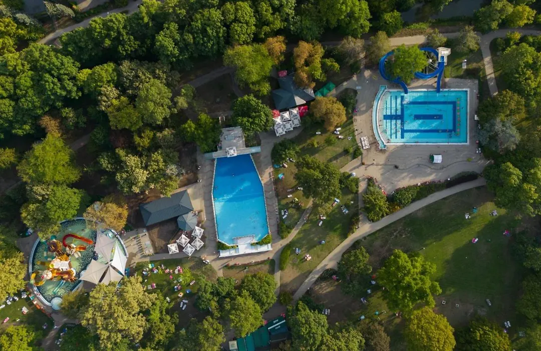 Hunguest Hotel Gyula-1