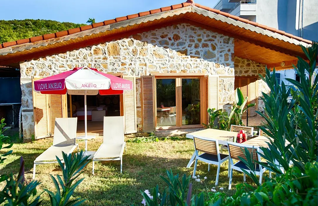 Club Hotel Anjeliq-1