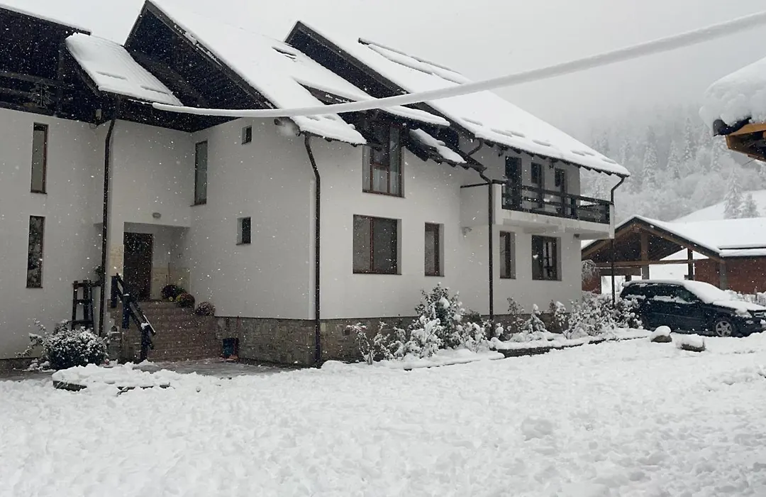 Casa Voronet-1