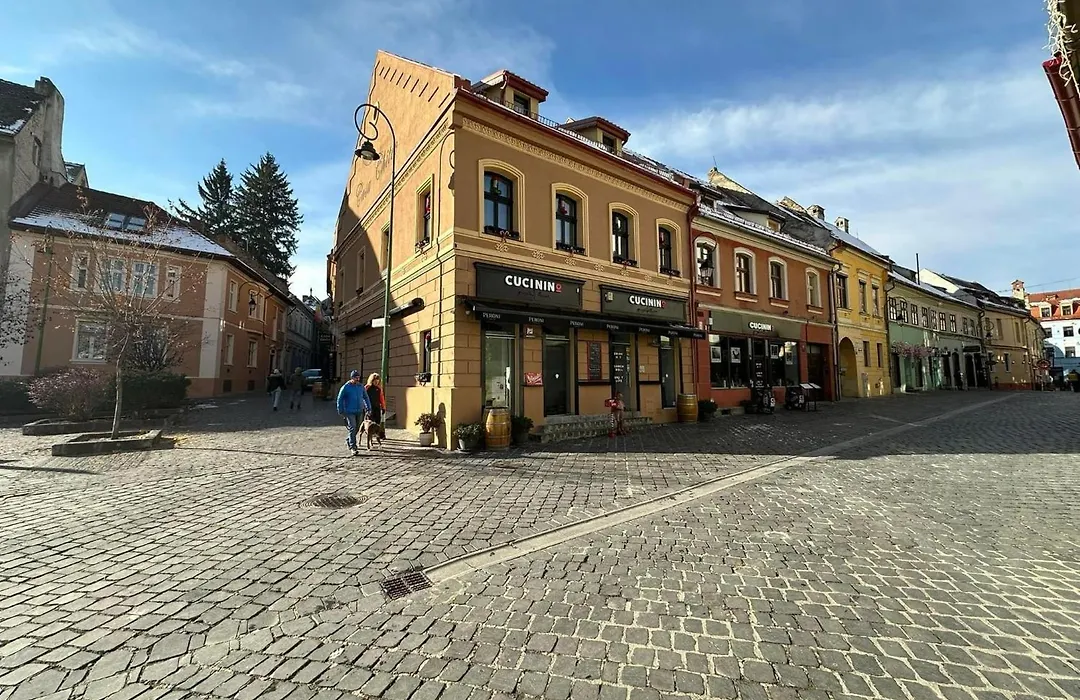 Hotel Boutique Casa Chitic -Hotel And Restaurant Str Johann Gott Nr7-1