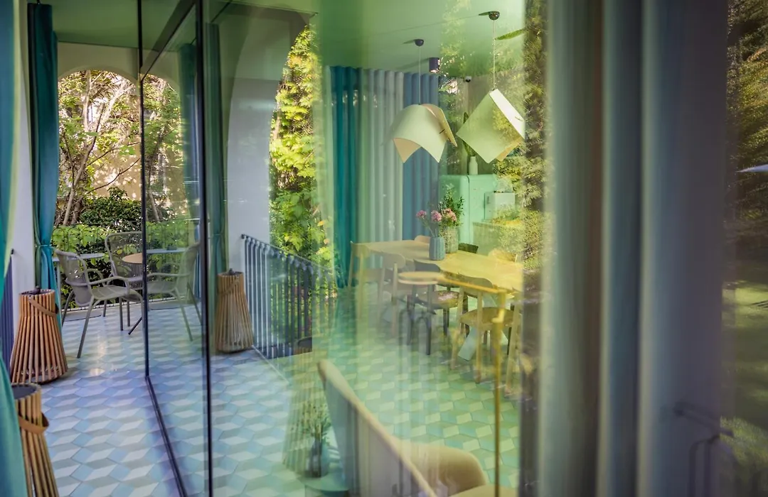 Bagatelle Gardenhouse-1