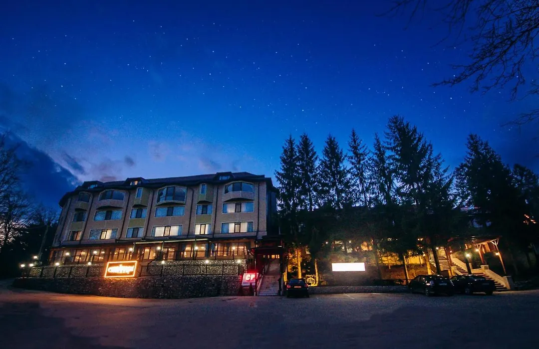 Hotel Ciobanasu-1