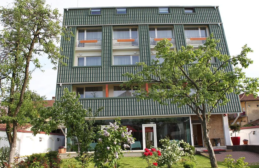 Hotel Jasmine-1