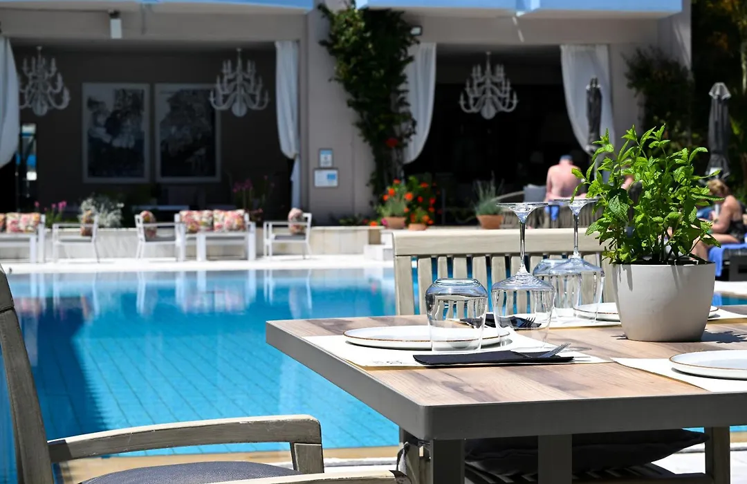La Piscine Art Hotel, Philian Hotels And Resorts (Adults Only)-1