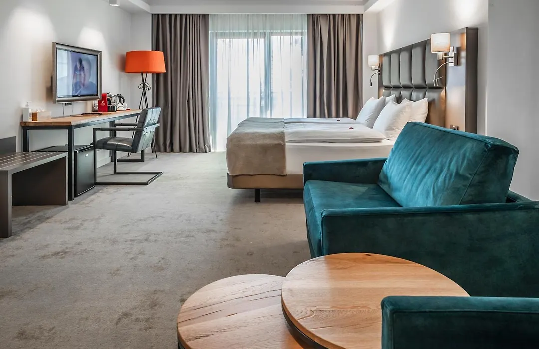 Charm Boutique Hotel-1