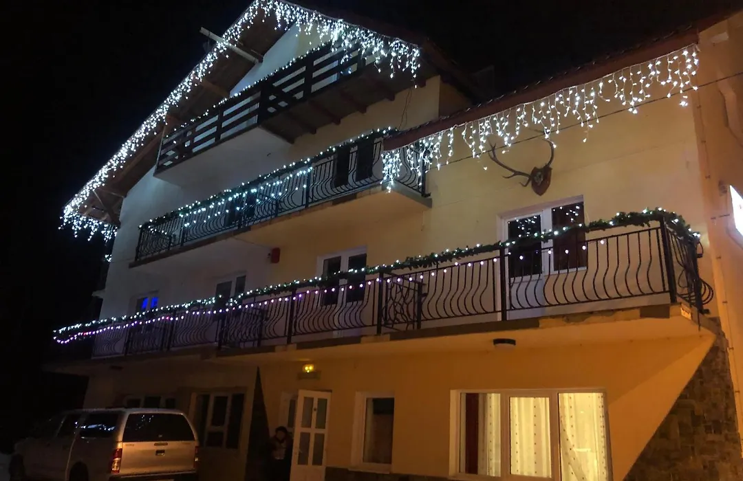 Vila Orizont Straja-1