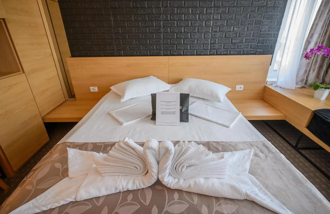 Complex Hotelier Steaua De Mare - Hotel Delfinul-1