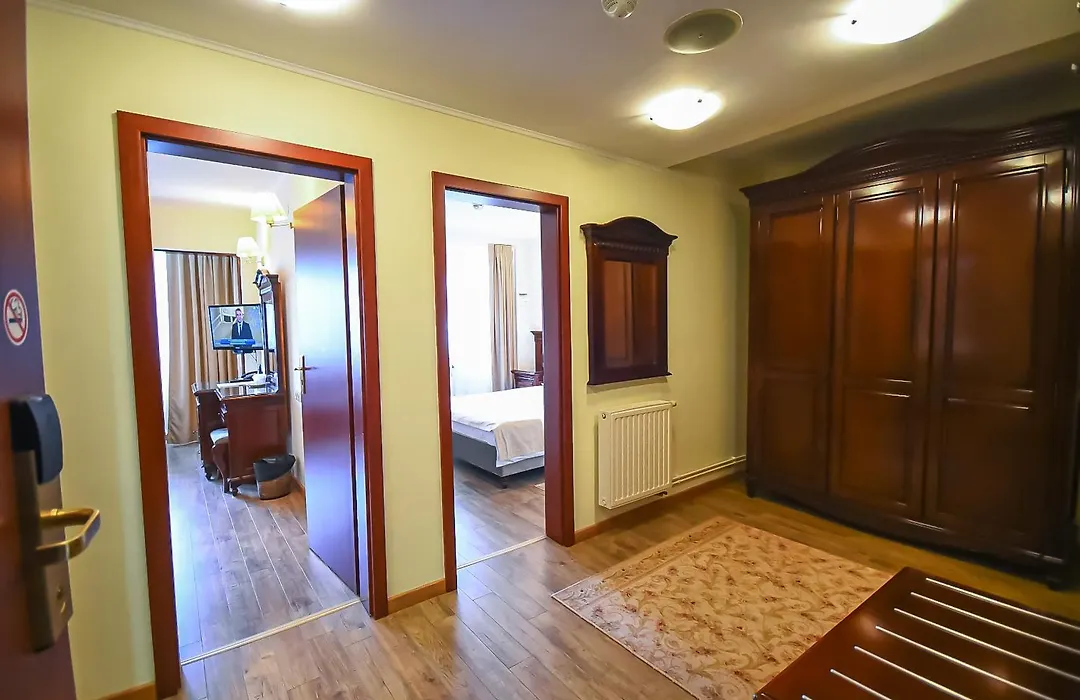 Hotel Germisara-1