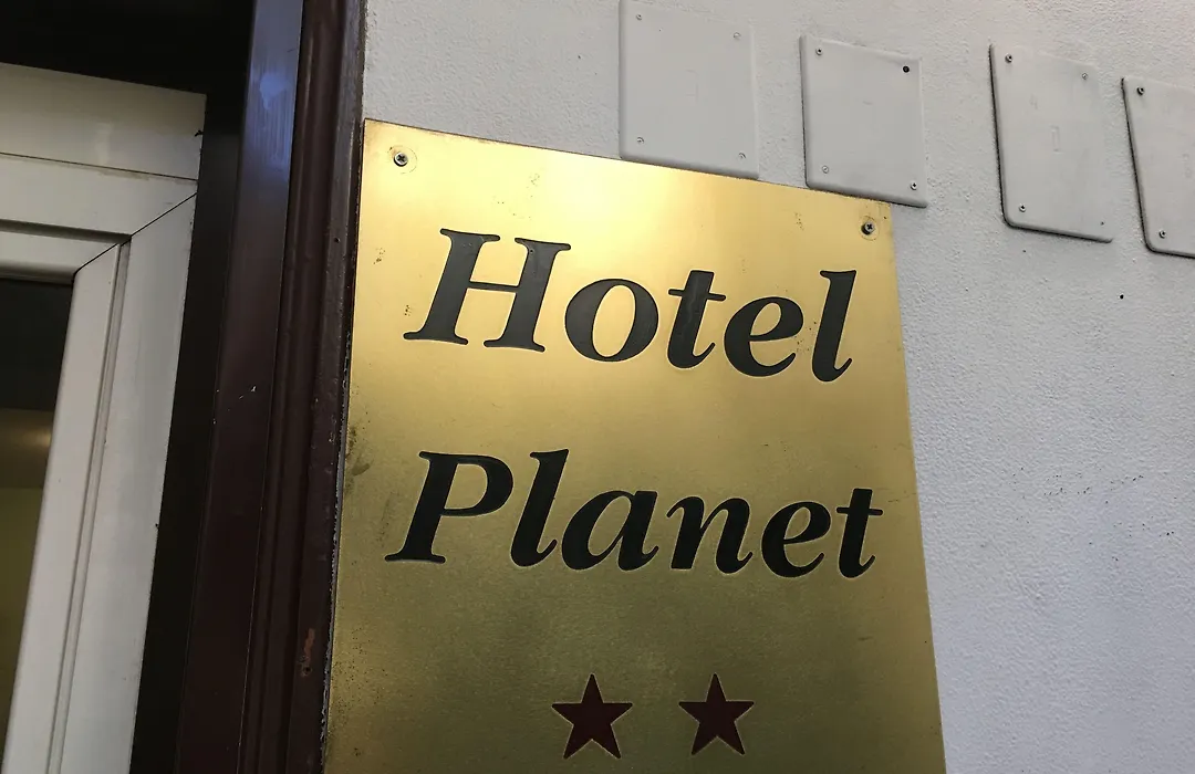 Hotel Planet-1