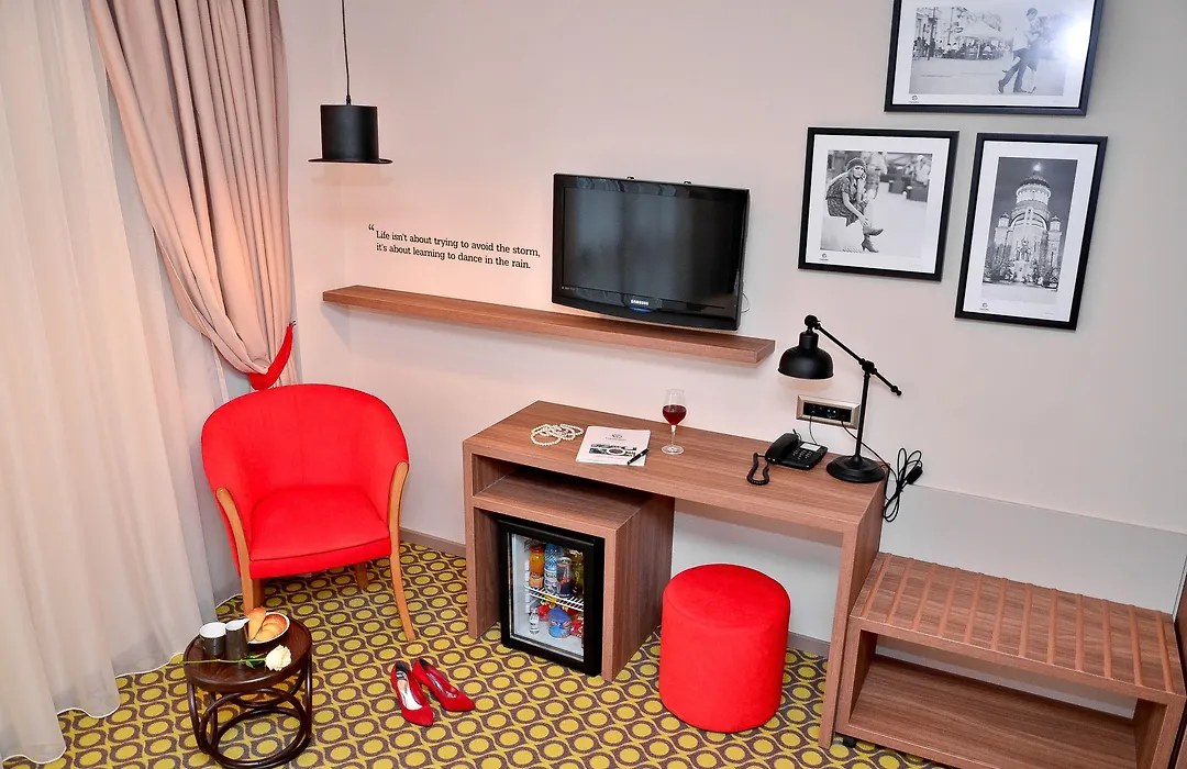 Hotel Capitolina City Chic-1