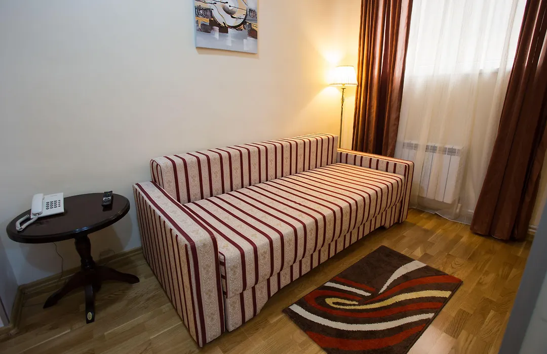 Hotel Rina Cerbul-1