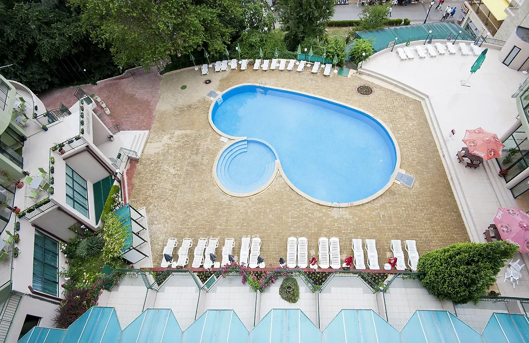 Palm Beach Hotel-1