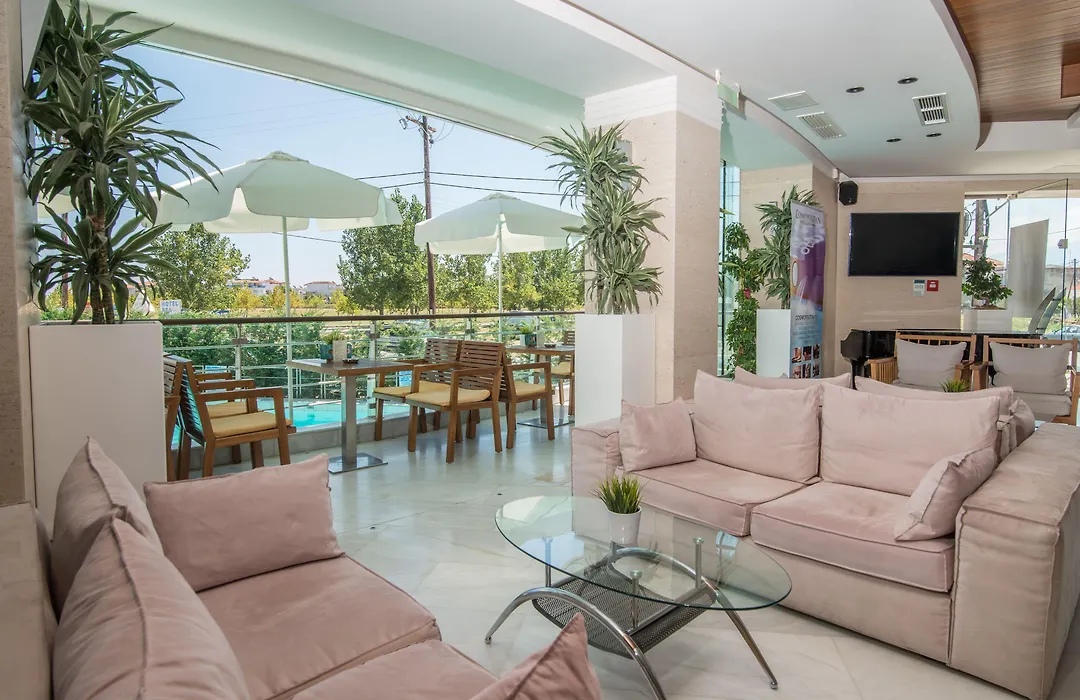 Cosmopolitan Hotel By Ghh-1