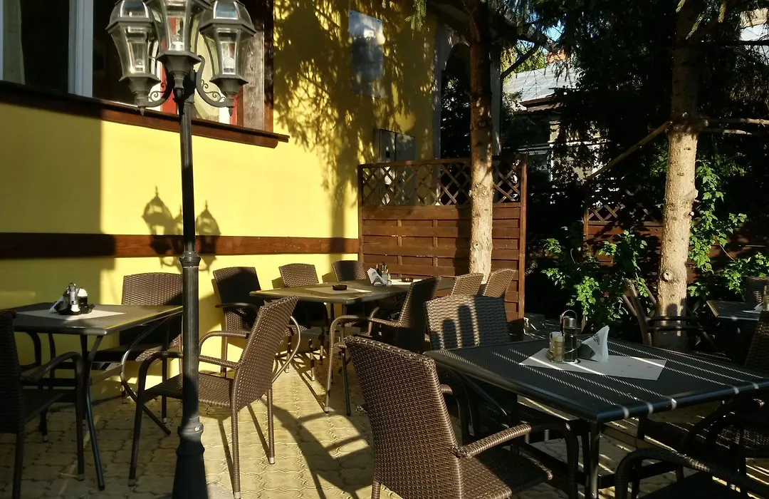 Casa Mica Guesthouse-1