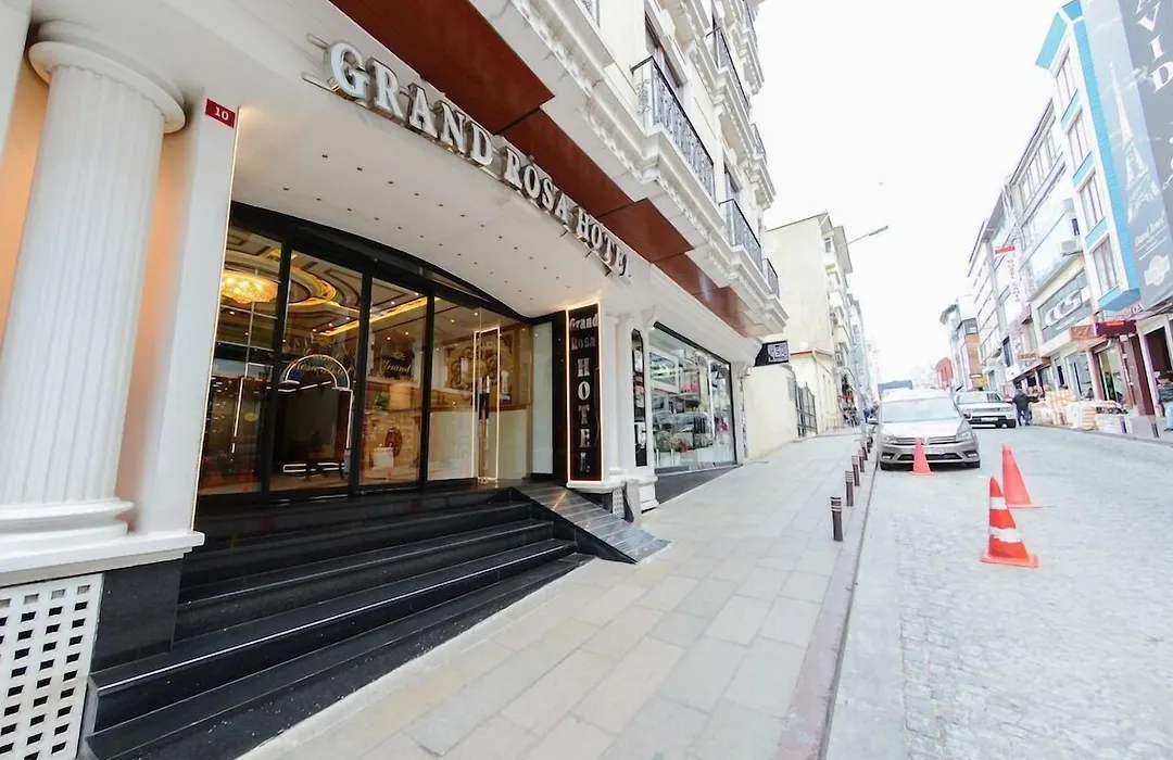 Grand Rosa Hotel-1