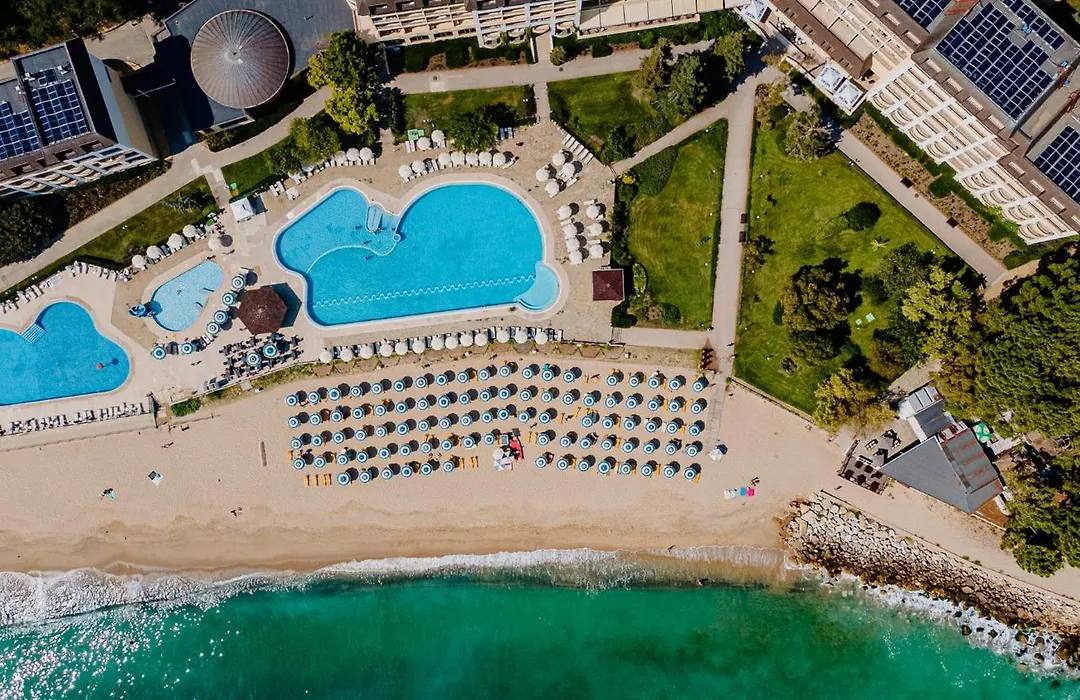 Hvd Riviera Beach Ultra All Inclusive & Mineral Pool - Private Beach & Free Parking-1