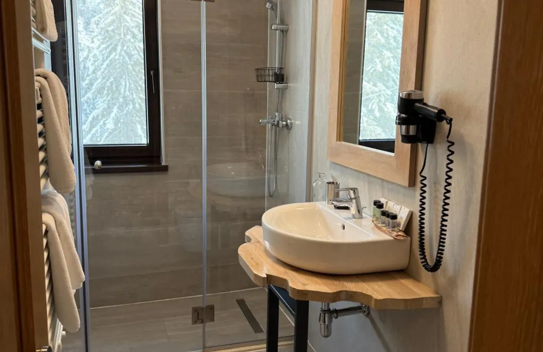 Chalet Alpina-1