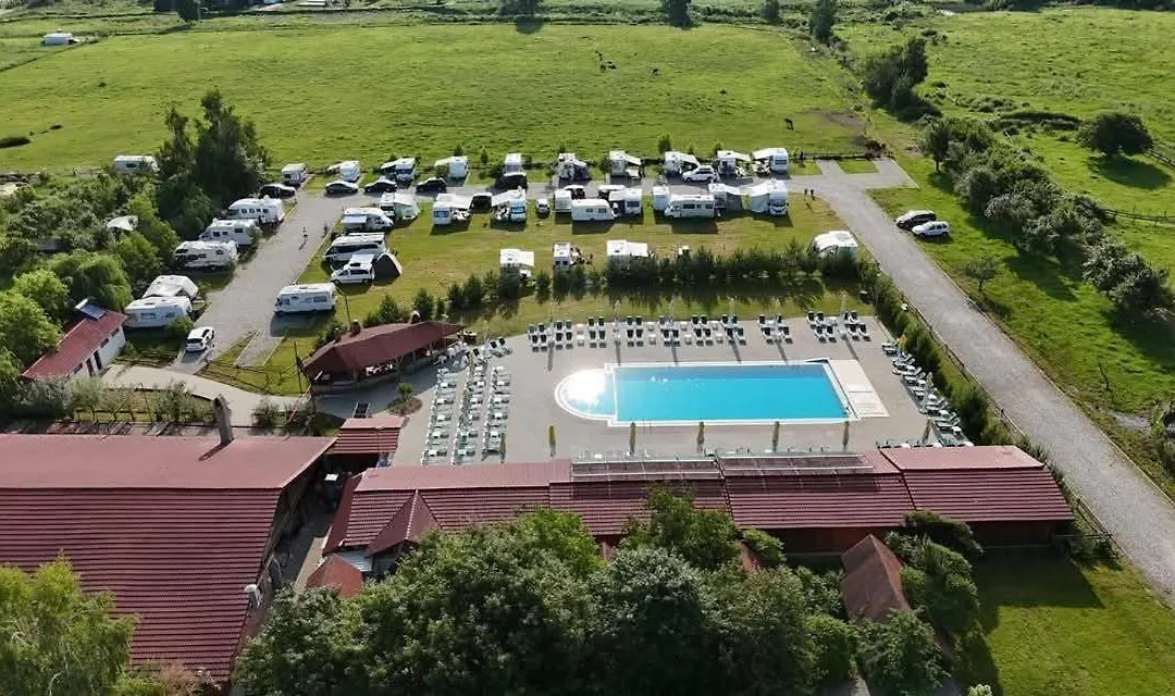 Complex Turistic Brândușa-1