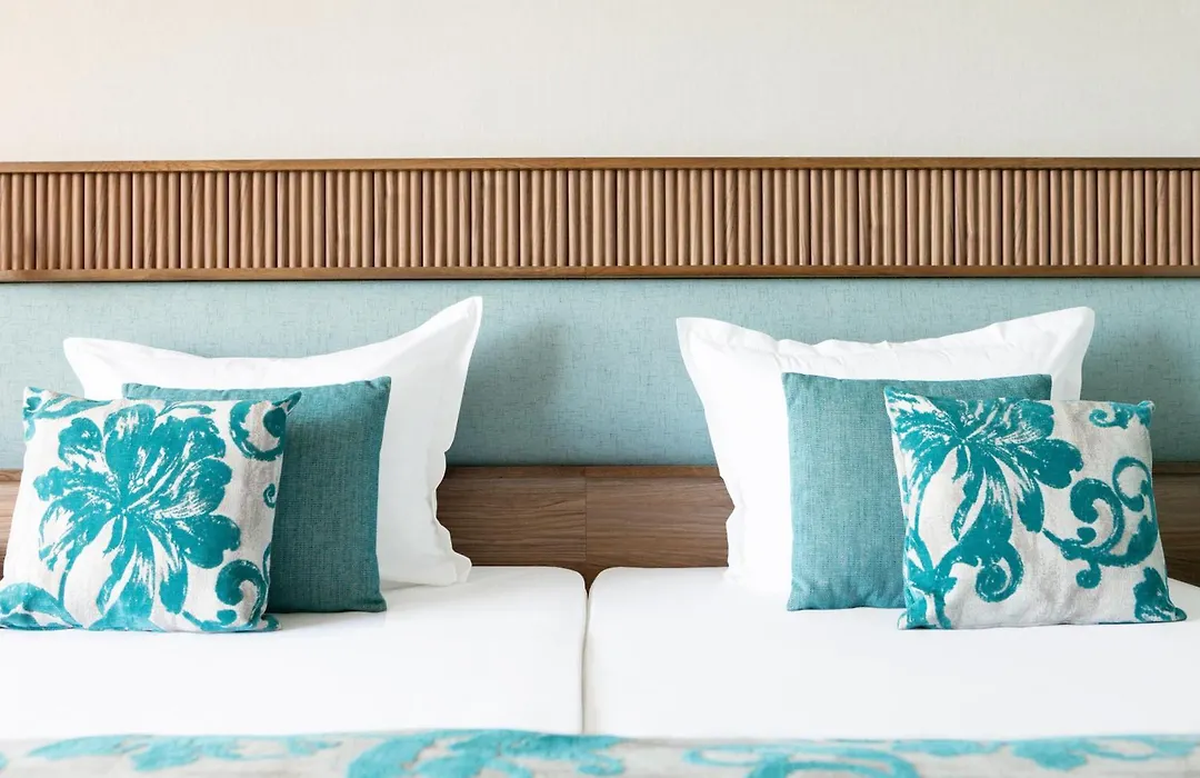 Kristal Hotel-1