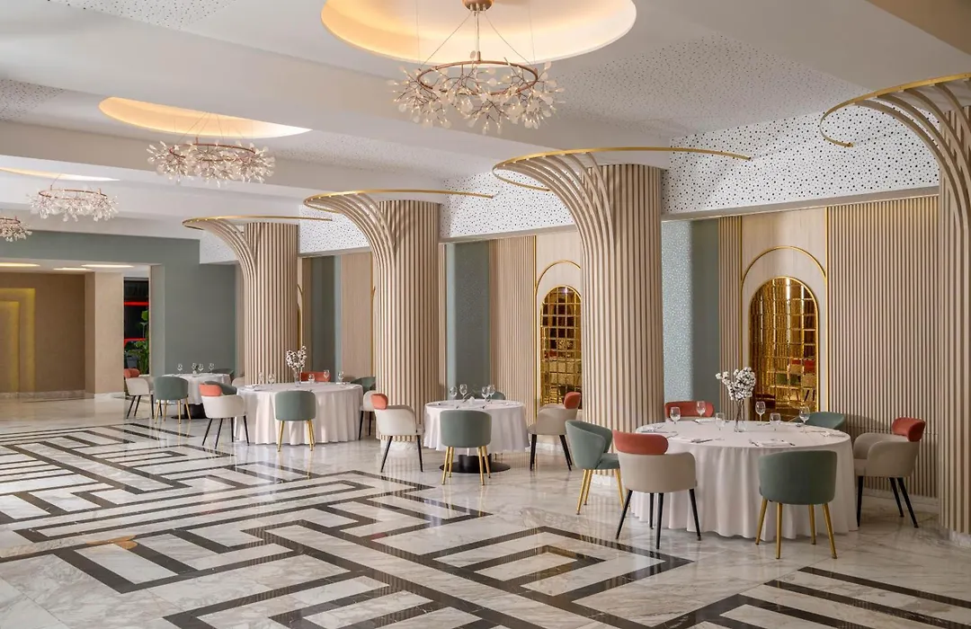 Hotel Pietroasa-1