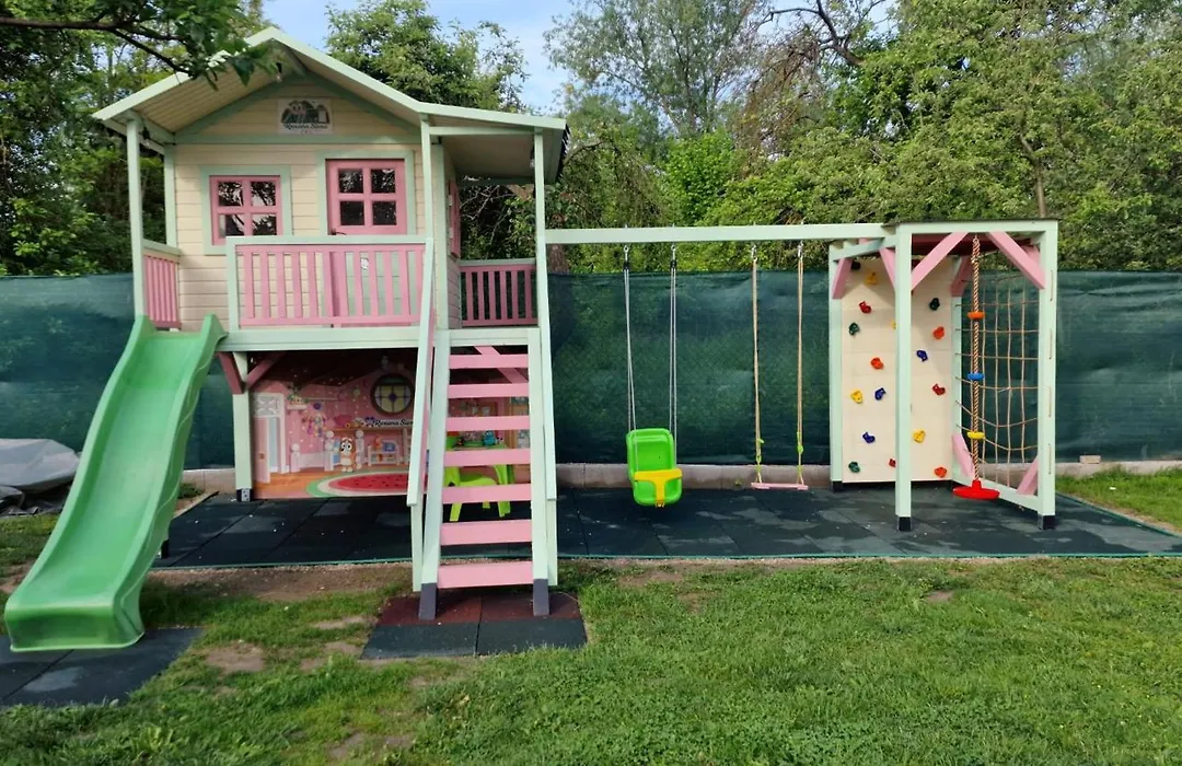 House Garden-1