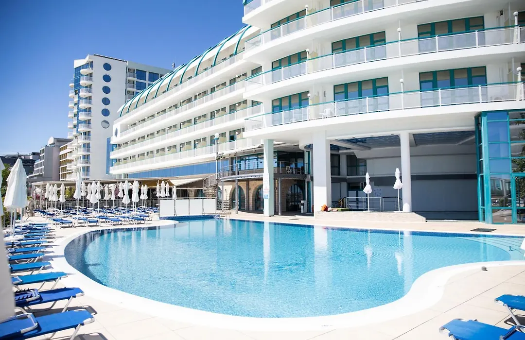 Berlin Golden Beach All Inclusive & Beach-1