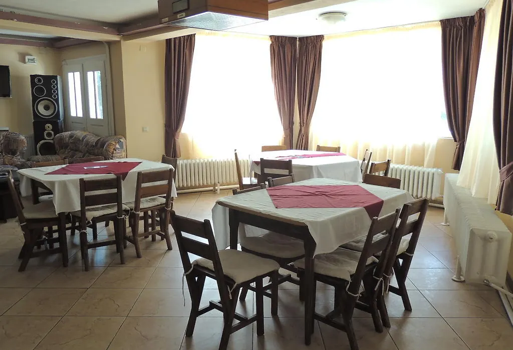 Vila Giulia-1