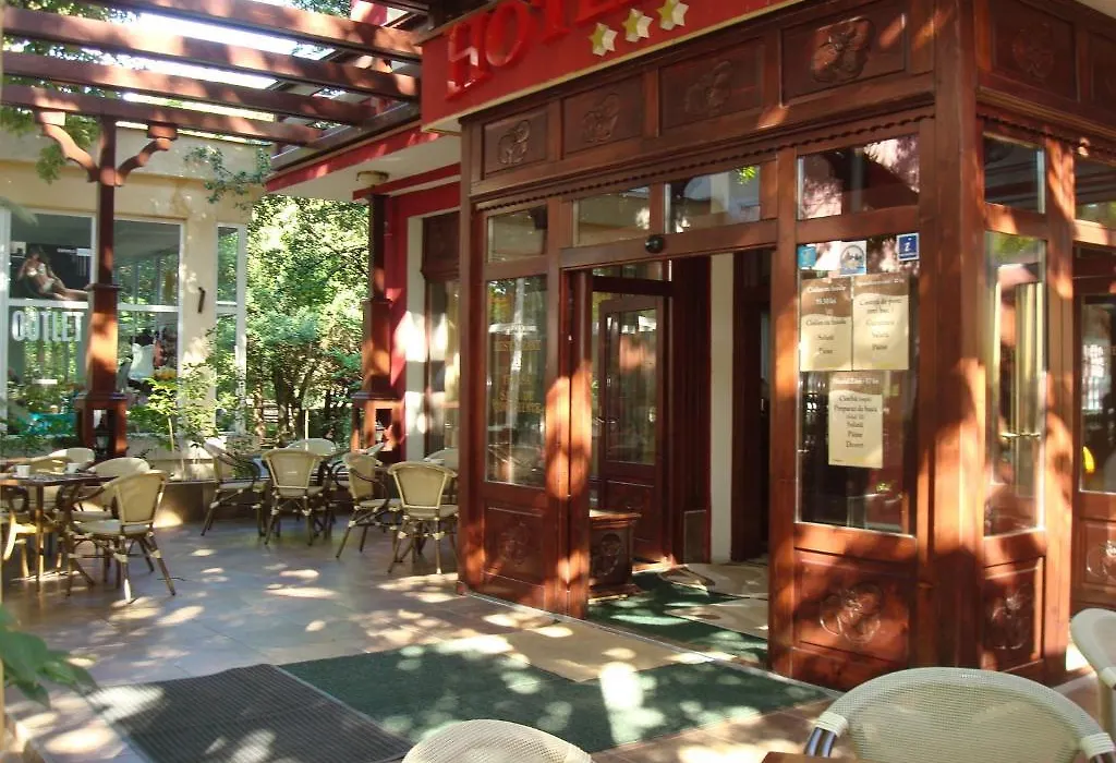 Hotel Ami-1