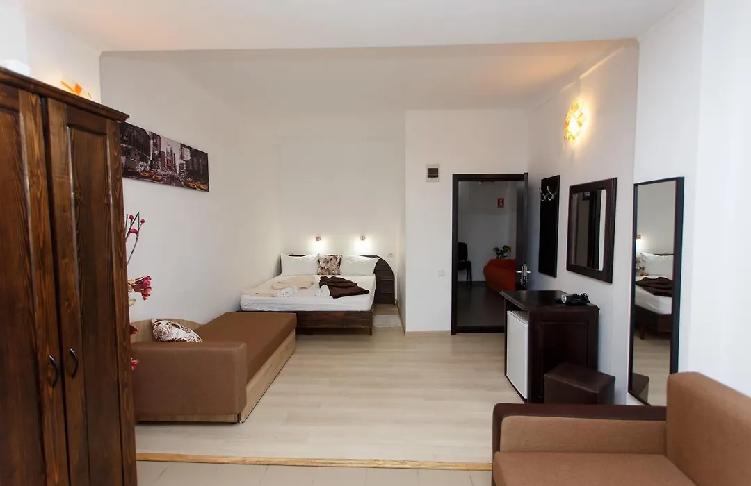 Camere de inchiriat Sandra-1