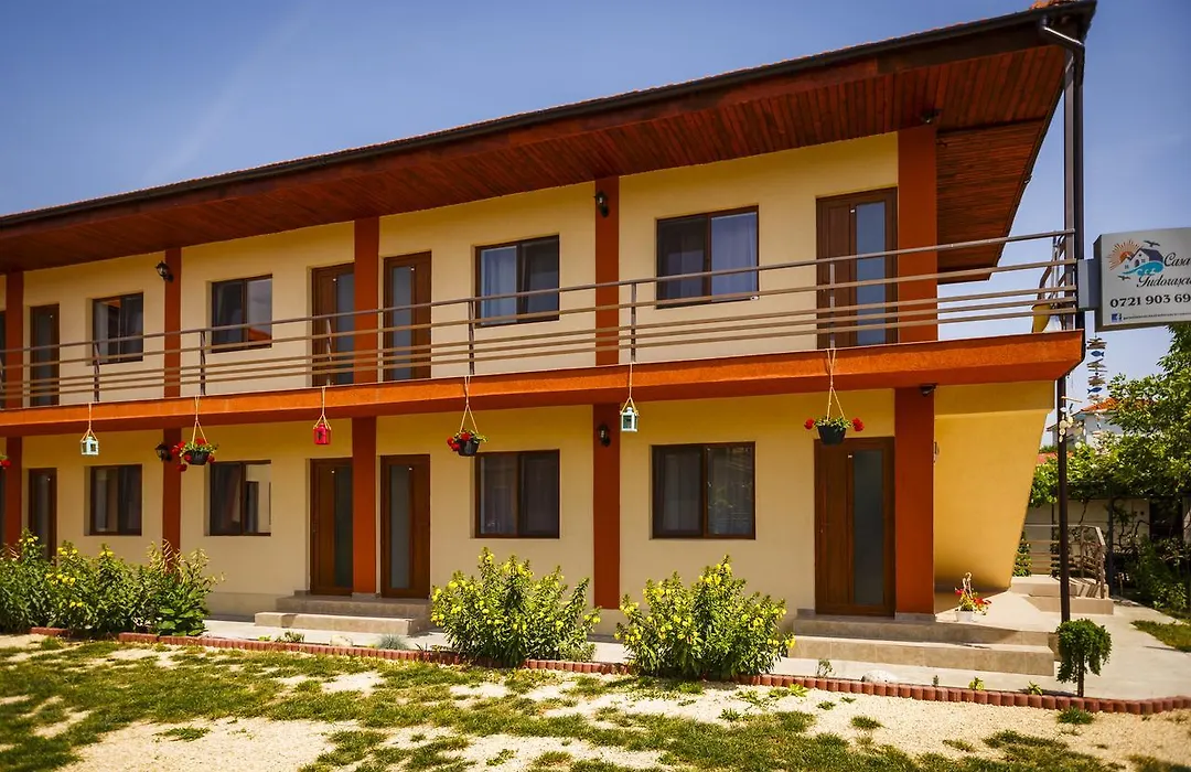 Pensiunea Casa Tudorascu-1