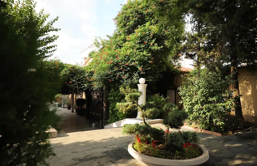 Hotel Ten Constanta-1