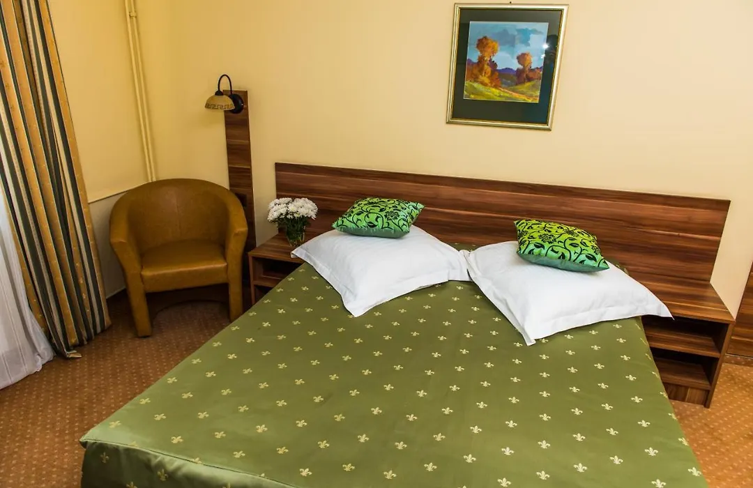 Hotel Lyra-1