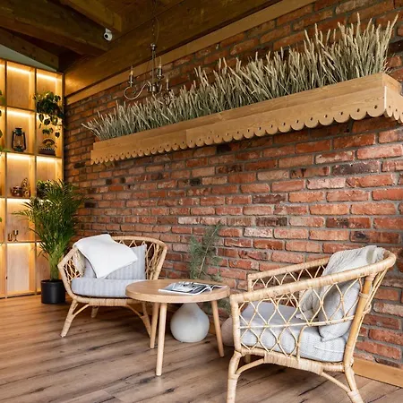 Zara Chalet-3