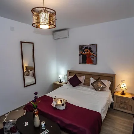 Eden House-3