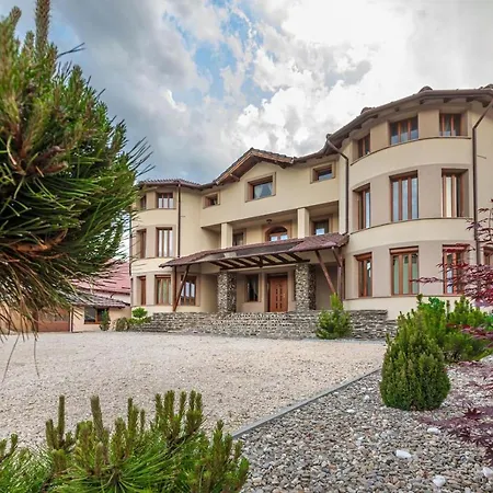 Transilvania Mansion-2