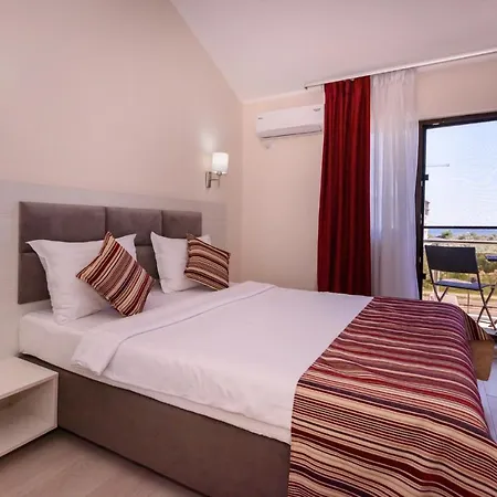 Vila Iulia-2