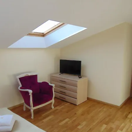 Park Luxury Rooms-2