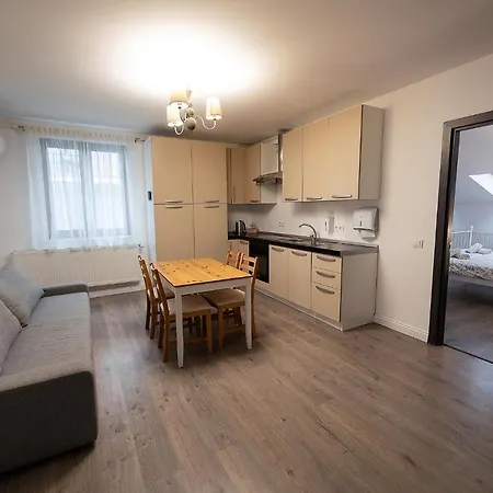 Tonitza Apartments-3