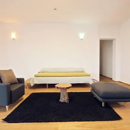 Living In Aparthotel-2