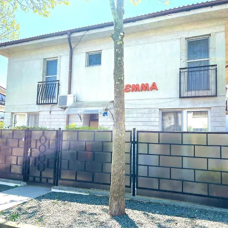 Emma And Armin Apartments & Garden-2