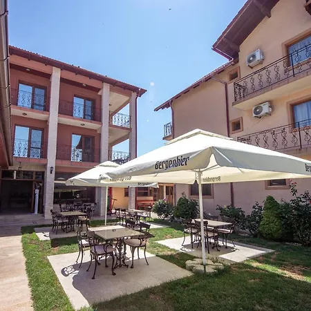 Casa Soarelui-2