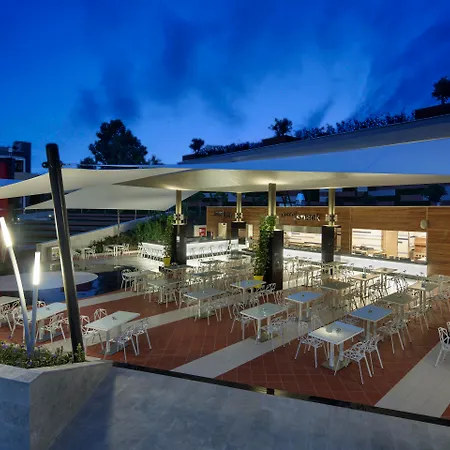 The Sense De Luxe Hotel-3