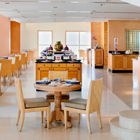 Dusit Thani Dubai-2