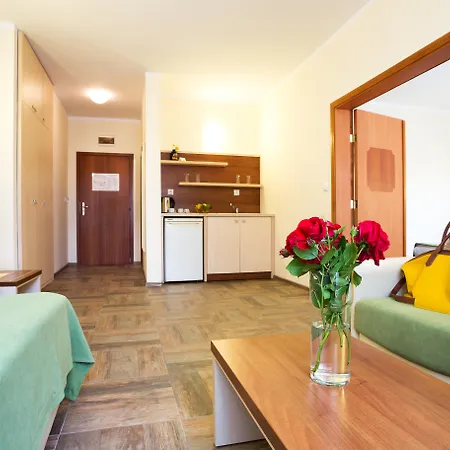 Ljuljak Hotel-2