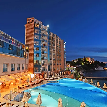 Charisma De Luxe Hotel-2