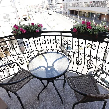 Central View Craiova-2