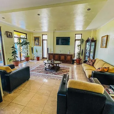 Vila Orange-3